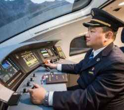 碳纖維在汽車應(yīng)用上面有哪些優(yōu)缺點(diǎn)