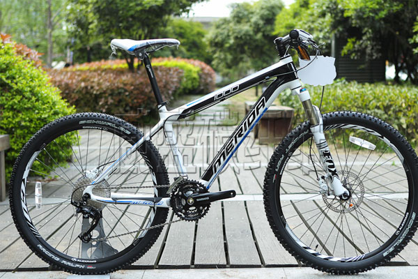 碳纖維山地車(chē)