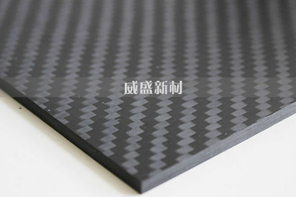 碳纖維復(fù)合材料層合板