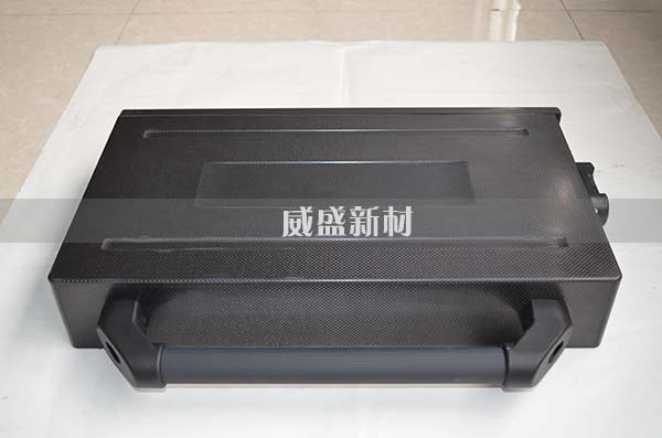  碳纖維儀器箱體